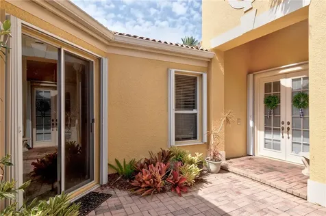 9335 E Maiden Court Vero Beach FL 32963