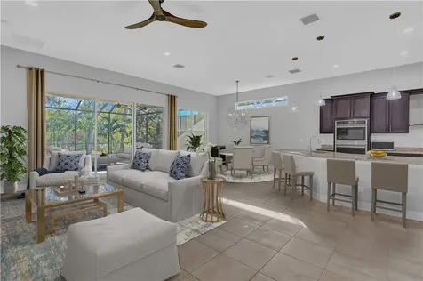 437 11th Square SW Vero Beach FL 32962