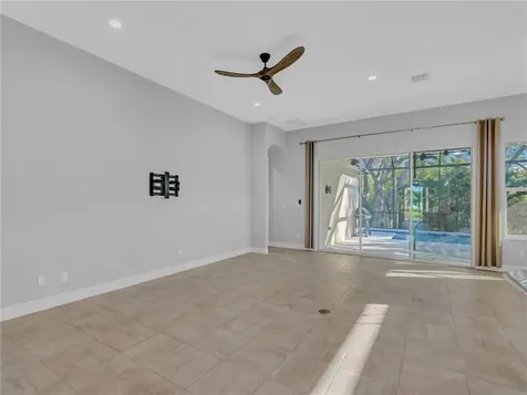 437 11th Square SW Vero Beach FL 32962