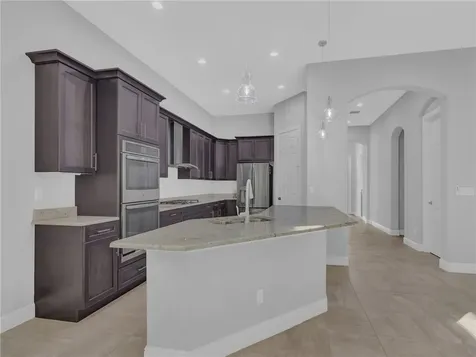 437 11th Square SW Vero Beach FL 32962