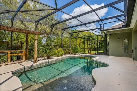 5933 Brae Burn Circle Vero Beach FL 32967