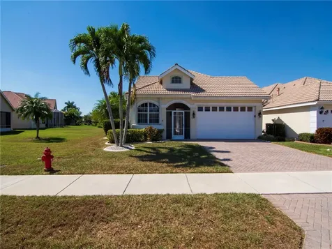 700 SW Aruba Bay Port St. Lucie FL 34986