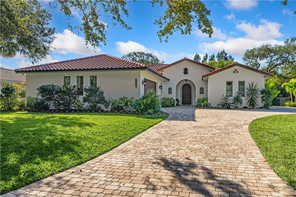 3465 Mariners Way Vero Beach FL 32963