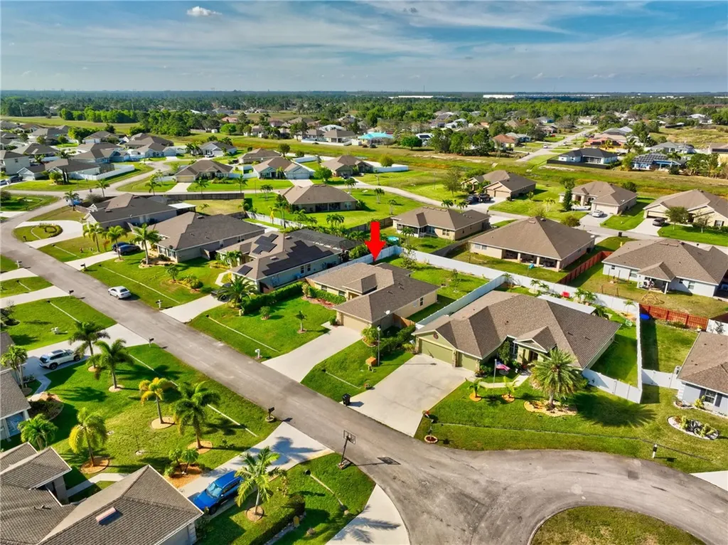 5776 NW Lynn Court Port St. Lucie FL 34986