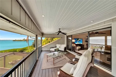 905 Winding River Road Vero Beach FL 32963