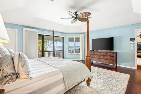905 Winding River Road Vero Beach FL 32963