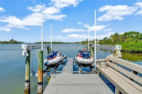 905 Winding River Road Vero Beach FL 32963