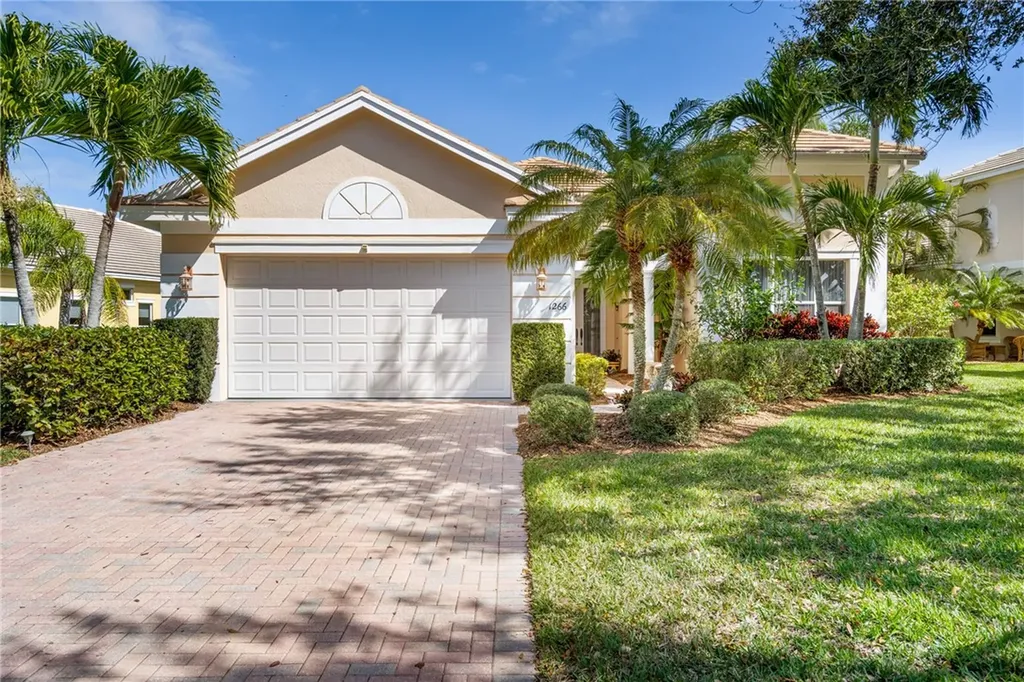 1266 River Reach Drive Vero Beach FL 32967
