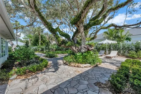 1742 Club Drive Vero Beach FL 32963