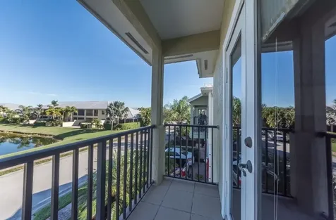 1875 Bridgepointe Circle Vero Beach FL 32967