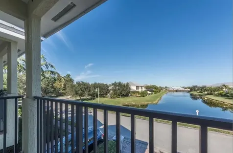1875 Bridgepointe Circle Vero Beach FL 32967
