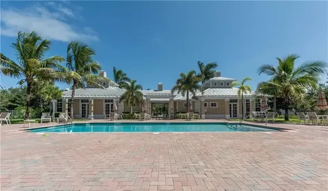 1875 Bridgepointe Circle Vero Beach FL 32967