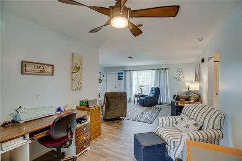 1943 5th Court SE Vero Beach FL 32962