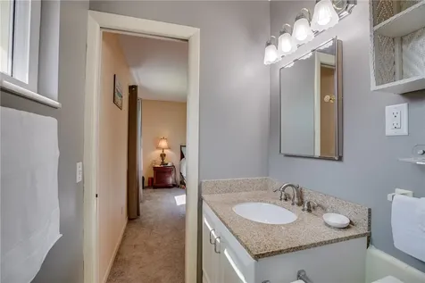1943 5th Court SE Vero Beach FL 32962