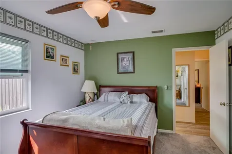 1943 5th Court SE Vero Beach FL 32962