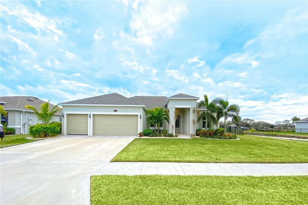1923 Killian Drive NE Palm Bay FL 32905