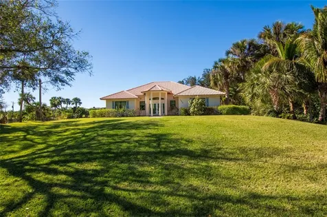 1325 55th Court SW Vero Beach FL 32968