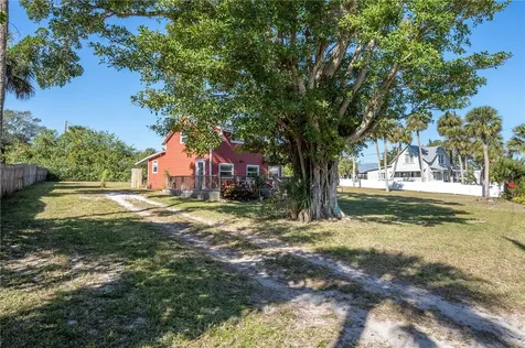 1061 Louisiana Avenue Sebastian FL 32958