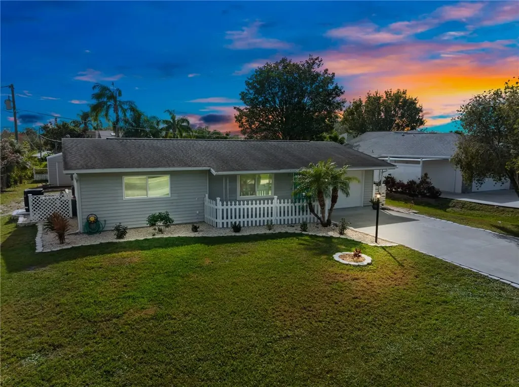 557 Acacia Avenue Sebastian FL 32958