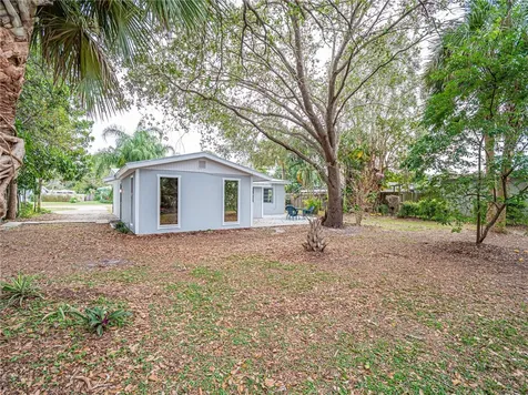 1810 47th Avenue Vero Beach FL 32966
