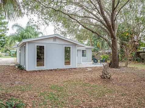 1810 47th Avenue Vero Beach FL 32966