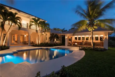 275 Riverway Drive Vero Beach FL 32963
