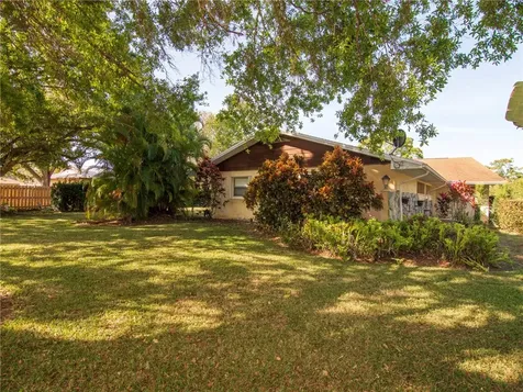 7105 Santa Rosa Parkway Fort Pierce FL 34951