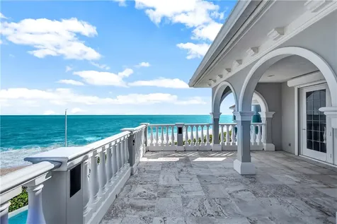 100 Seaway Court Vero Beach FL 32963