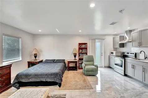 5379 N Us Highway 1 Fort Pierce FL 34946