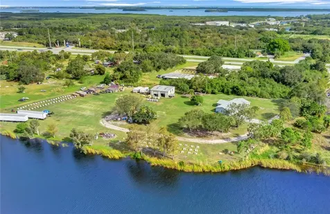 5379 N Us Highway 1 Fort Pierce FL 34946