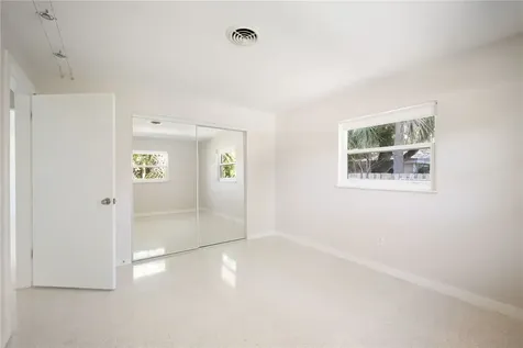 1615 Coral Avenue Vero Beach FL 32963