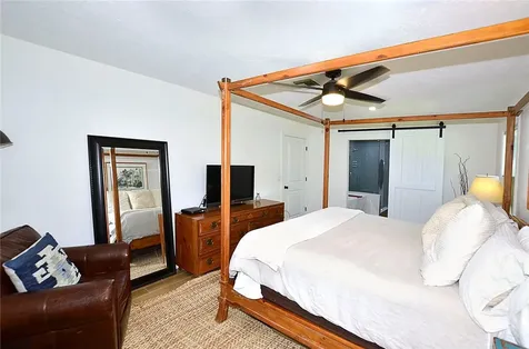 4090 12th Place SW Vero Beach FL 32968