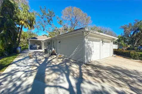 4090 12th Place SW Vero Beach FL 32968
