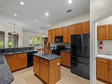 2460 3rd Place SW Vero Beach FL 32962