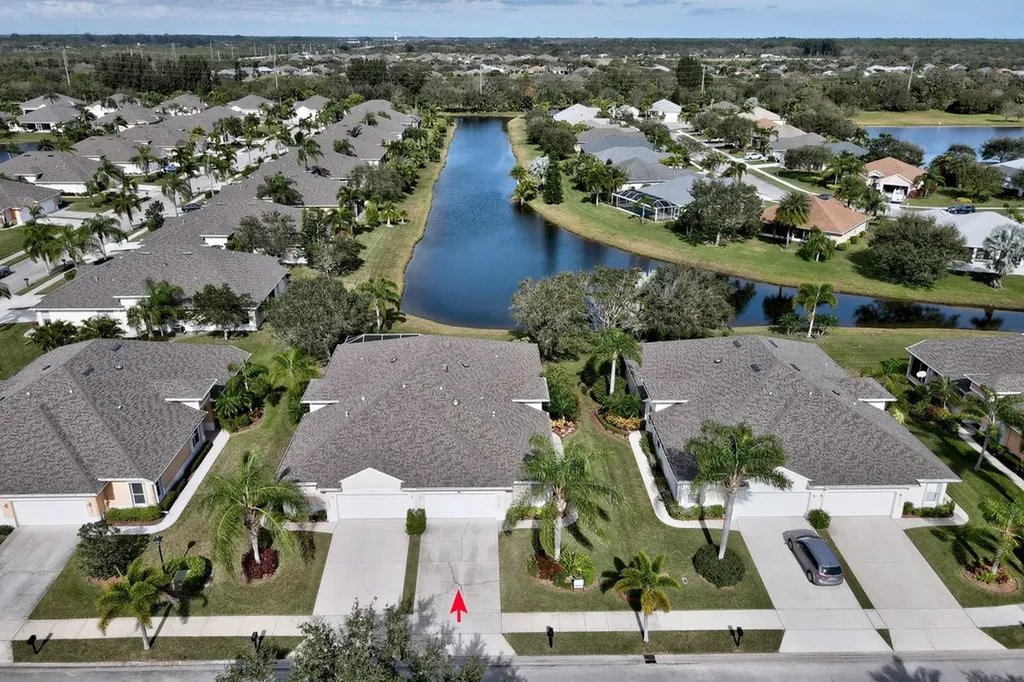 5560 Tangerine Manor SW Vero Beach FL 32968