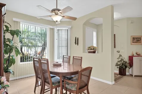 5560 Tangerine Manor SW Vero Beach FL 32968