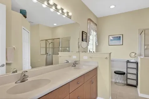 5560 Tangerine Manor SW Vero Beach FL 32968