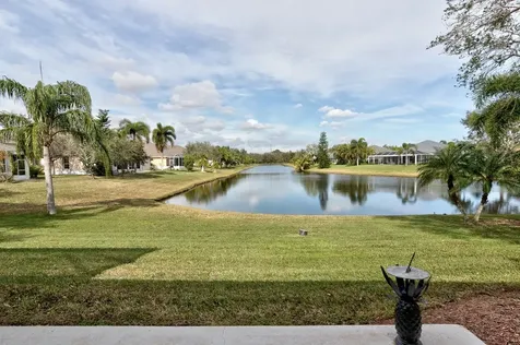 5560 Tangerine Manor SW Vero Beach FL 32968