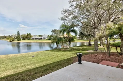 5560 Tangerine Manor SW Vero Beach FL 32968