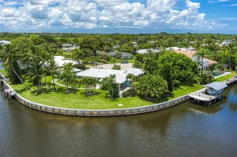 1994 6th Avenue SE Vero Beach FL 32962