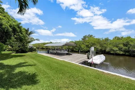 1994 6th Avenue SE Vero Beach FL 32962