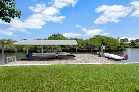 1994 6th Avenue SE Vero Beach FL 32962