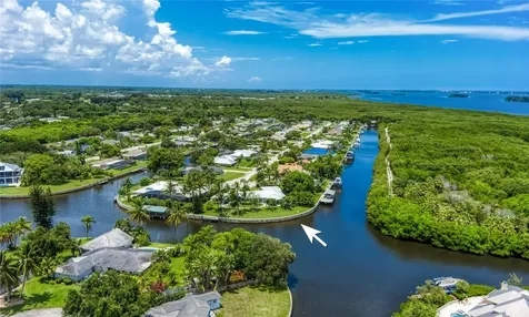 1994 6th Avenue SE Vero Beach FL 32962