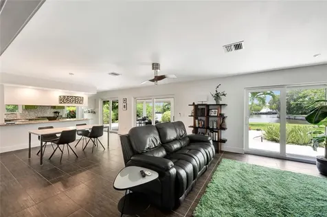 1994 6th Avenue SE Vero Beach FL 32962