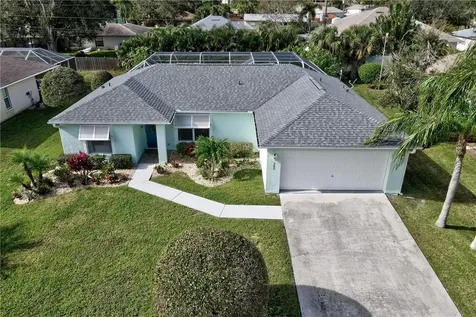382 Benchor Street Sebastian FL 32958