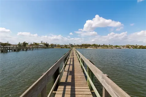 382 Benchor Street Sebastian FL 32958