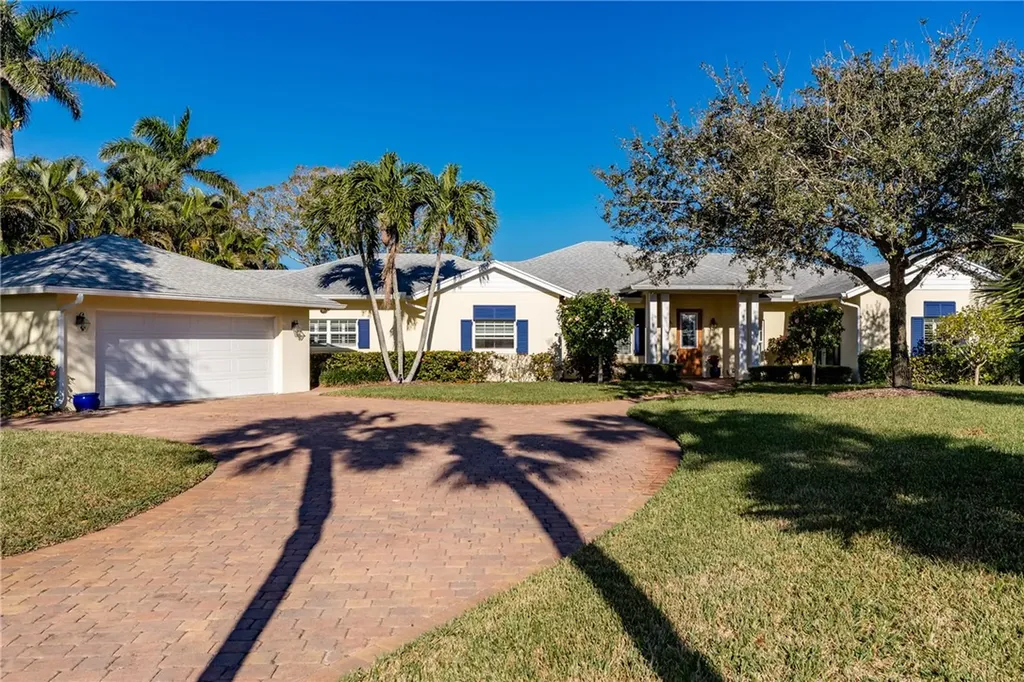 41 Cache Cay Drive Vero Beach FL 32963