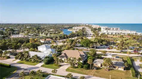 905 Live Oak Road Vero Beach FL 32963