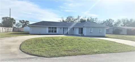 706 10th Court Vero Beach FL 32962