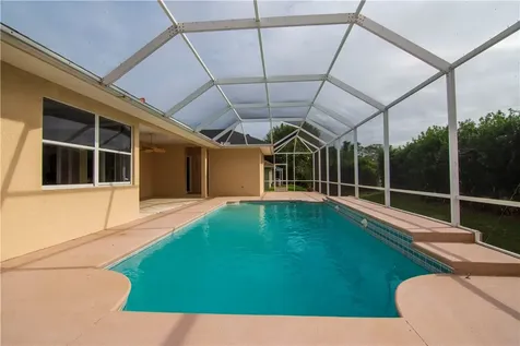 3785 9th Place Vero Beach FL 32960